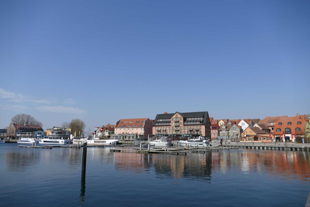 Ferienwohnung "Waren Am Hafen" Objekt-Id 11992-8 Kültér fotó